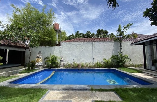 Pemogan Villa | ヴィラクタ Villa Kuta near Kuta Beach