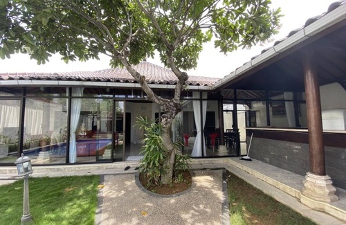 Pemogan Villa | ヴィラクタ Villa Kuta near Kuta Beach
