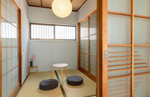 Utazu-cho Apartment | 一棟貸切宿 Shiyon, 60-year-old renovated private house