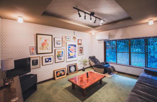 Sado House | 佐渡古民家一棟貸切 Active Art Hotel 日本庭園 佐渡アート