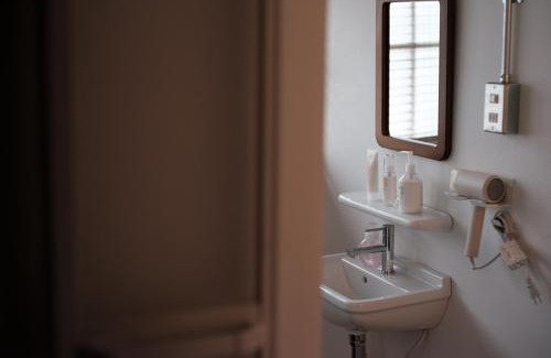 Motomachi Apartment | 佐藤理容Inn