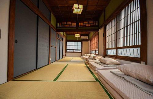 Katsuura Apartment | 勝浦一棟貸切宿 やます Katsuura Entire House Rental YAMASU