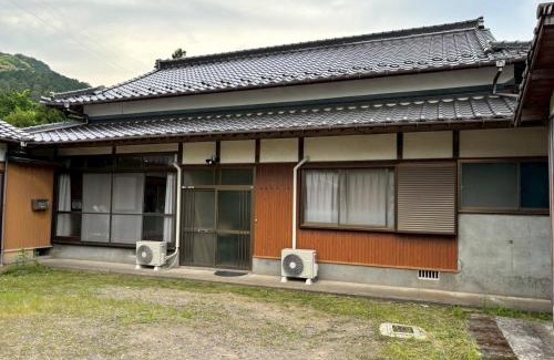 Kitsuki House | 古民家宿りらいふ