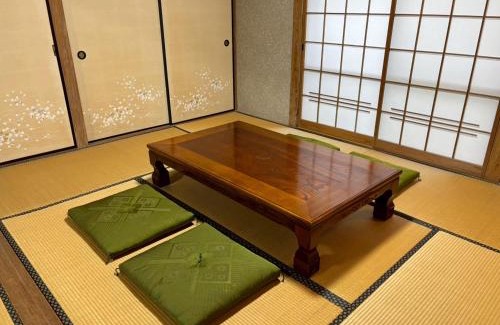 Kitsuki House | 古民家宿りらいふ