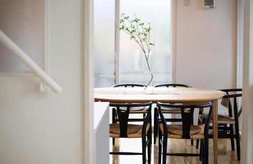 Gora House | 和光荘 Harmonious Light West