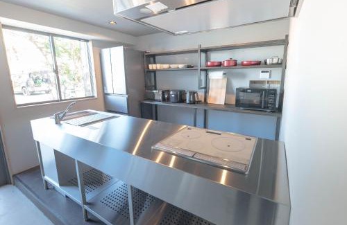 Ichinomiya Apartment | 天候に左右されない!室内温水プールと室内BBQが楽しめる-Casa CarpeDiem-