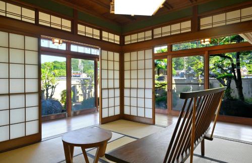 Tonosho Apartment | 島宿栞