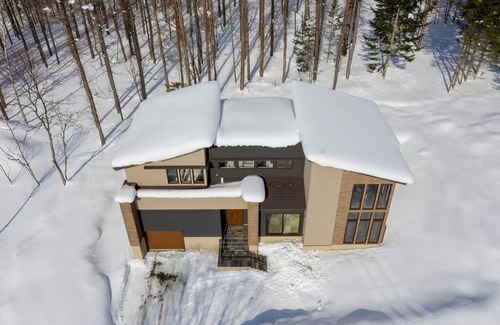 Niseko Villa | 広季