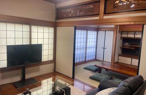 Izumisano House | 徳治郎の宿