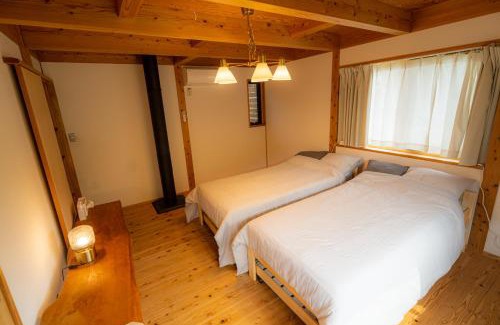 Kita Ward House | 有馬ヴィラ木の家 1日1組限定 貸し切りのリバーサイドヴィラ