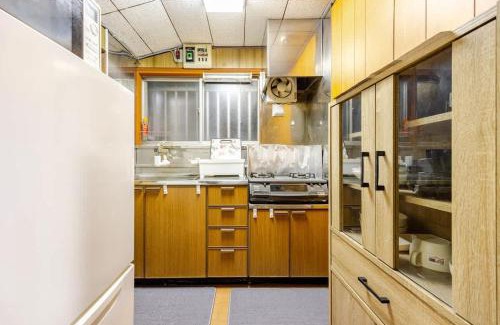 Higashishinkoiwa Apartment | 東新小岩5丁目