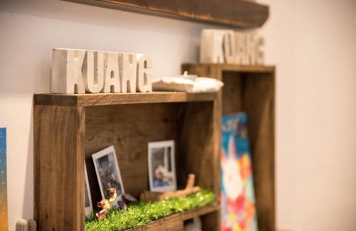 Longjing Hostel | 框框背包客棧 Kuang Kuang Hostel
