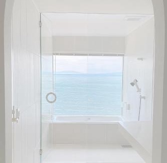 Niseko Villa | 洞爺湖町一棟貸ヴィラ UMITO Luxury Private Villa Exclusive One Group Per Day Panoramic Views of Lake Toya and Funka Bay