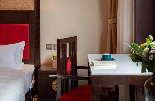 Shuhe Old Town House | 港集一杯茶客栈束河古镇店