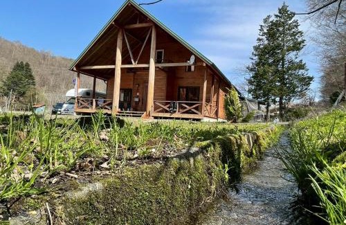 Bankei Ski Chalet | 源泉ログの宿