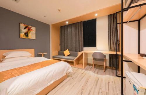 East Huanshi Road Apartment | 禧盈酒店