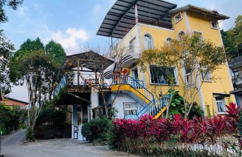 Zhudong House | 築夢咖啡民宿