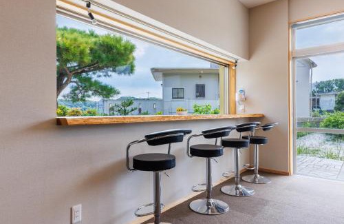 Nakasone House | 美ら海水族館 古宇利島車で20分 最大11名 北部観光に最適 キングハウス