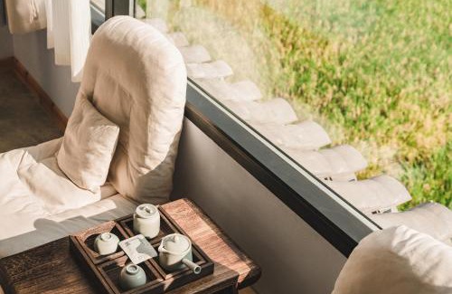 Qiandongnan Hotel | 肇兴溪舍山堂 Creekside Inn