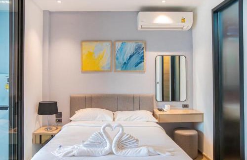 Pattaya Bay Apartment | 芭提雅Edge极致高端景观房-海景城景巨大顶楼泳池-健身房按摩房乒乓球室花园餐厅