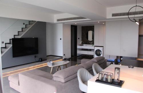 Jiulonghu Administration Office Apartment | 董事长的家