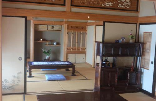 Taka House | 農園民宿 春名 Farmstay Haruna
