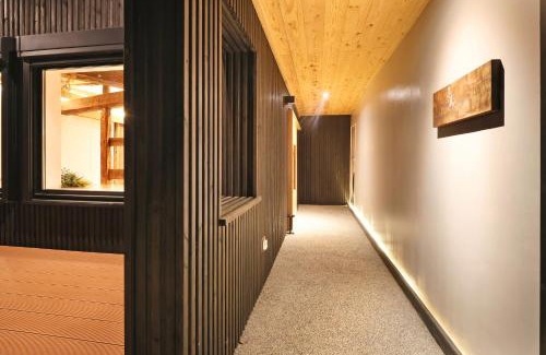 Aso Apartment | 阿蘇の大観峰を一望!プライベートサウナと湧水プールが魅力の一棟貸しの宿