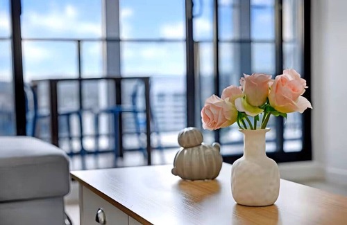 Harris Park Apartment | 高层公寓,2分钟可以到达火车站,购物中心,设施便利
