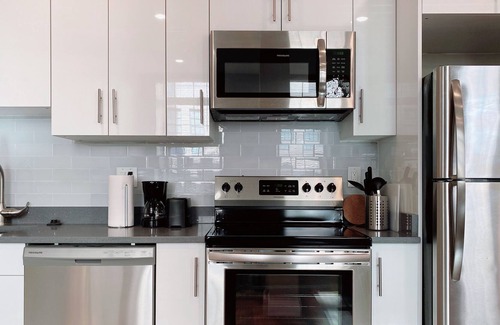 Logan Square Apartment | 鴿籠白 | Colombard Studio at City Hall