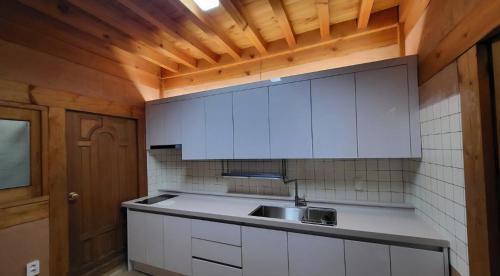 Yangyang Cabin | 양양88한옥스테이