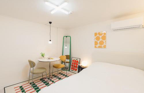 Cheonho-dong Apartment | 오픈할인-3 minutes walk from Gangdong Station, Lotte World, KSPO Dome, Olympic Park, Seokchon Lake, JYP, Asan Hospital