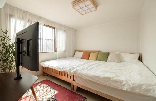 Sunginil-tong Apartment | 우드 브릿지 #지하철5분#동대문#동묘#종로#낙산공원#따뜻한분위기