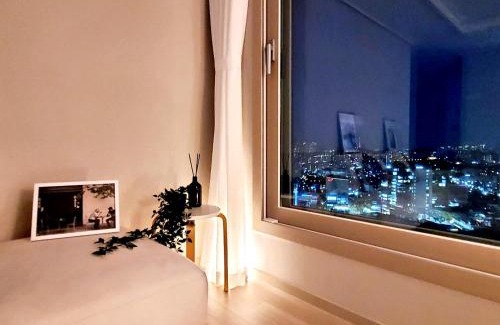 Michuhol-gu Apartment | 인천 인하대역 풀옵션 2룸 공항과 송도 가까운 고층 뷰가 멋진집
