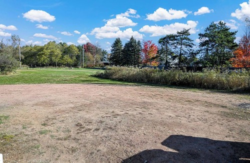 Wausau House | 0.8 mi to hospital: Pet-Friendly Gem in Wausau!
