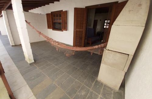 Maranduba Ski Chalet | 0006.01 - Maranduba - Chalé - 1 Dorm - 5 Pess - 3 Quadras Do Mar - Piscina Coletiva - WIFI