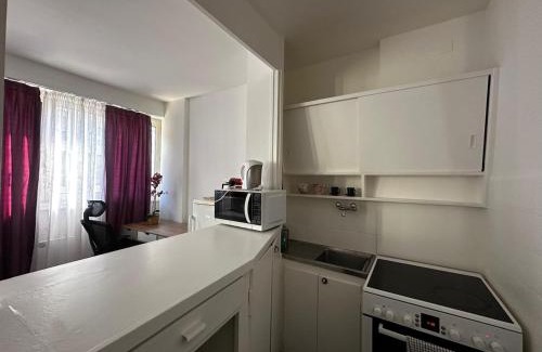 Saint-Gervais Temple Apartment | 01 Convenient Central Studio - Station Station