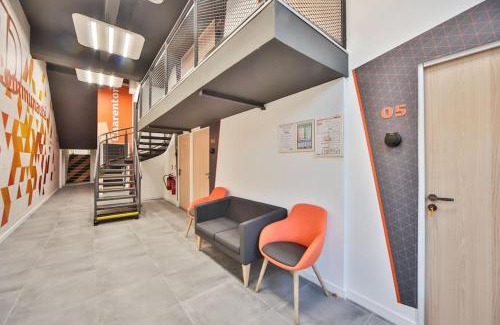 Charenton-le-Pont Apartment | 01.Studio#Charenton#Fitness#Cinema
