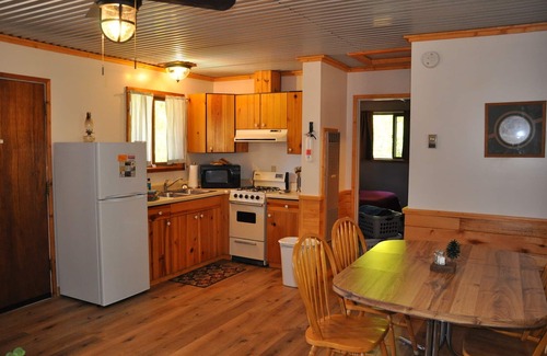Bayfield Cabin | 02) The Hunting Cabin