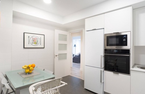 Gros Apartment | 027/SANTA BARBARA TERRACE, next to La Zurriola