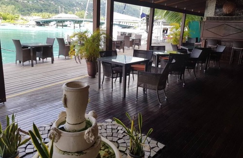Mahe Island House | 03 bedrooms fully equipped self catering maison on Eden Island in Seychelles