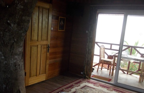 Kribi Cabin | 03. Cabin in Mango tree sea view 1 bedroom 3 beds
