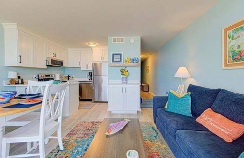 Wilmington Beach Condo | 0405 My Happy Place (1-Bedroom Home) with Pool