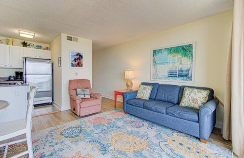 Wilmington Beach Condo | 0409 Turtle Cove (1-Bedroom Home) with Pool
