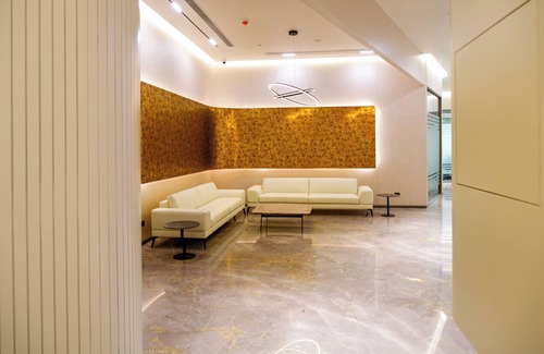 Nedumbassery Hotel | 0484 Aero Lounge - Terminal 2, Cochin Airport Hotel