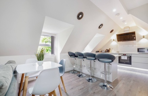 Shepperton Apartment | 05 - Crown Place 3 Bedroom Luxury Penthouse
