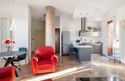 Navile Apartment | 051 Living apartment within walking distance of downtown and FS station