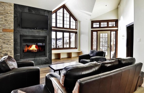 Stoneham Ski Chalet | 06 Chemin Alpin