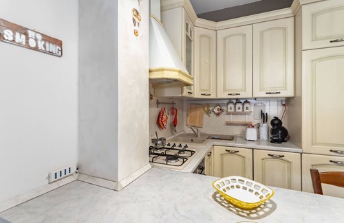 Travaco Siccomario Apartment | 0665PV- Lilly House