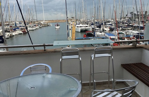Herzliya Pituach Apartment | 0cean front Herzelia condo next to beach and resturants