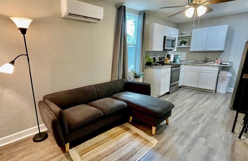 Dixieland Apartment | 1/1 Full kitchen - Pet Friendly - Washer/Dryer